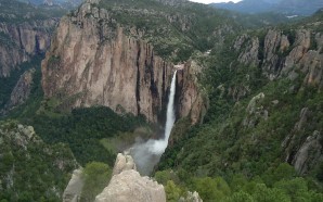 cascada-de-basaseachi-749525_1280 (1)