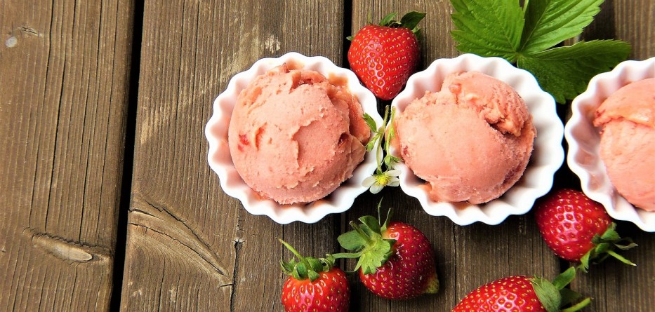 strawberry-ice-cream-2239377_1280